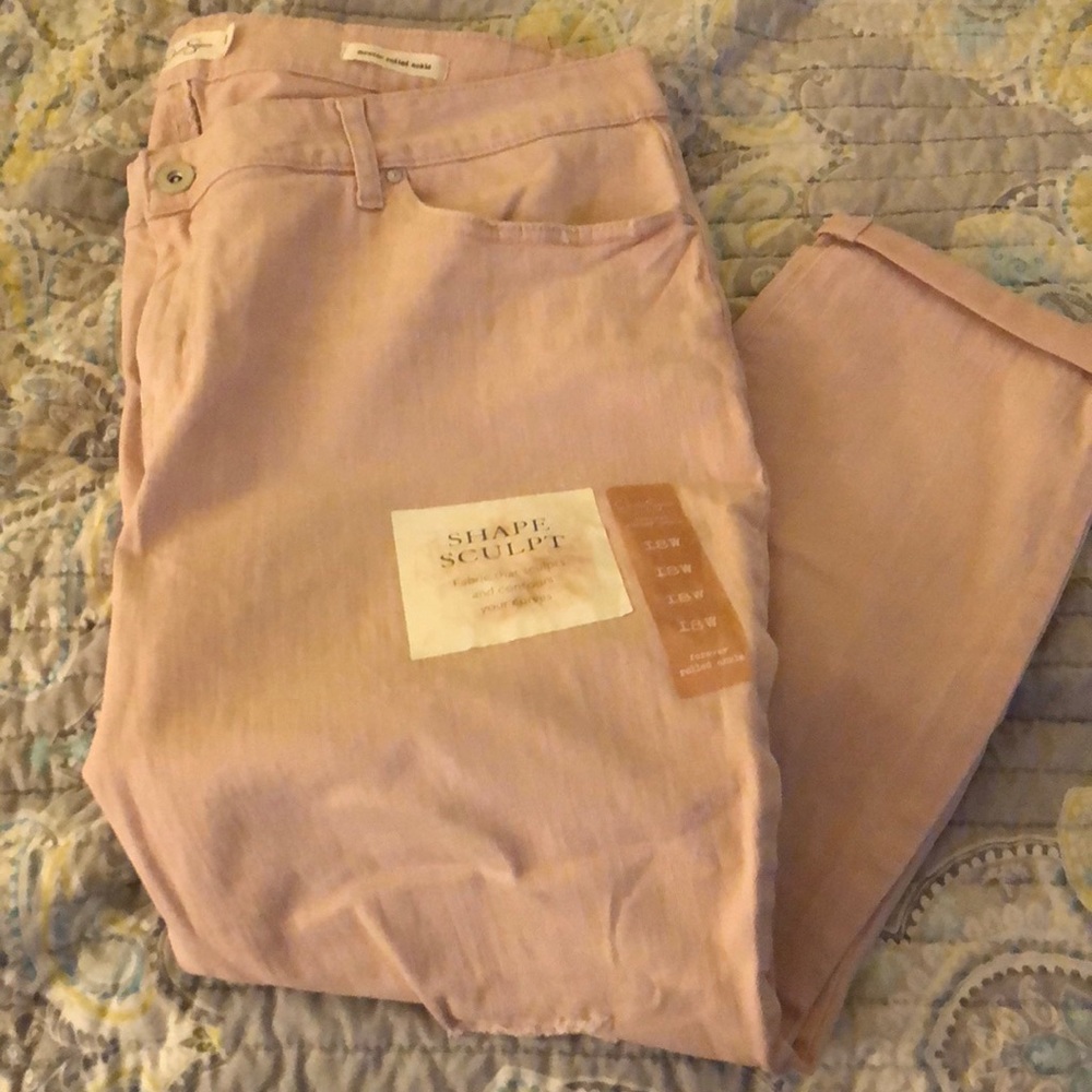 Jessica Simpson boyfriend jeans